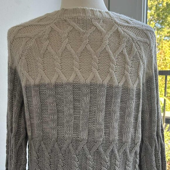 Max Studio Grey-Ivory Ombre Wool Blend Cable-Knit Sweater w/ Ribbon Cuff – US M - Picture 4 of 9